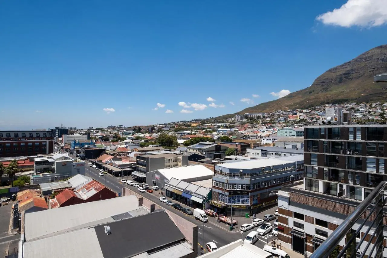 Modern Two Bedroom Unit, Mountain & Harbour Views Kapstadt Apartment