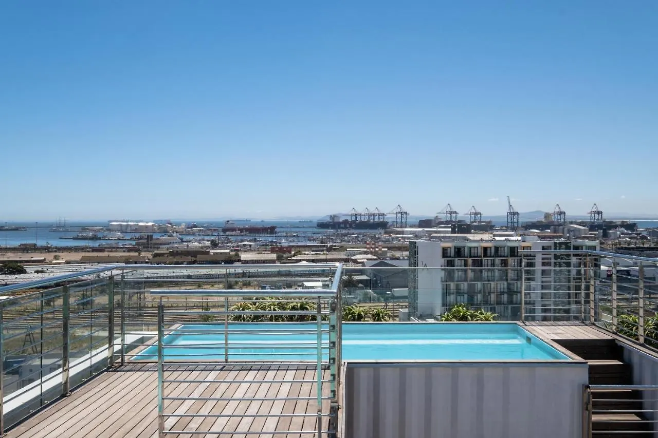 Modern Two Bedroom Unit, Mountain & Harbour Views Kapstadt Apartment